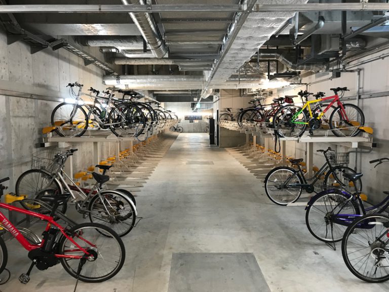 新宿 自転車 駐輪場